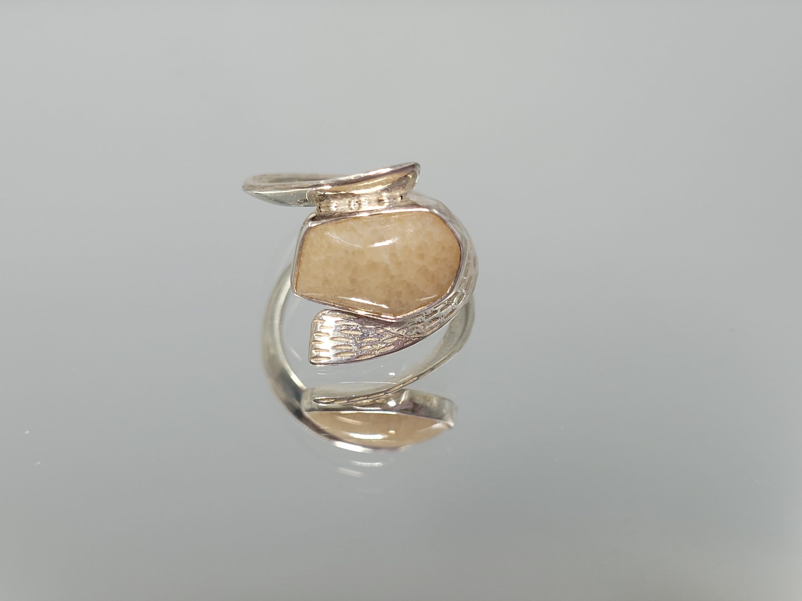 Aragonite Ring