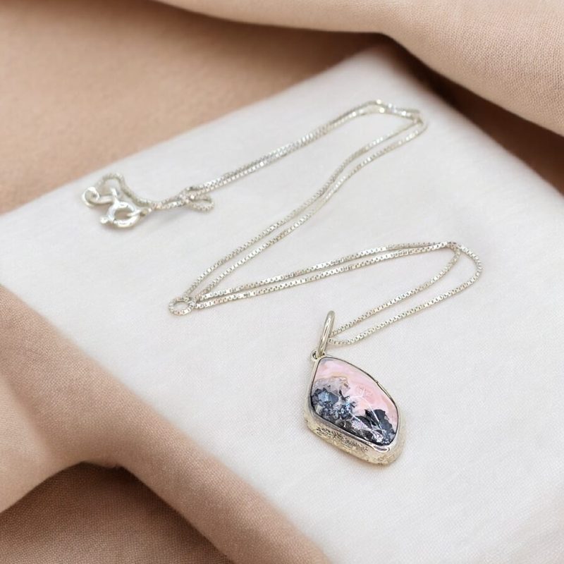 SINE00009_Silver_Bloom_AmeTerre