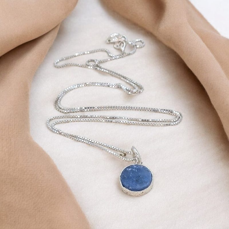 SINE00017_Blue_Core_AmeTerre