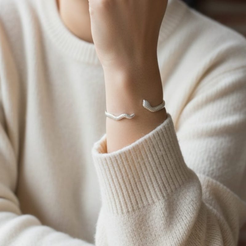 BR00005-Noctis-Silver-AmeTerre