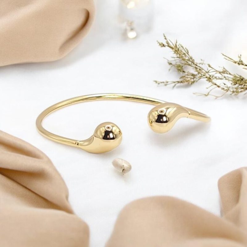 STBR00014-Elara-Gold-AmeTerre