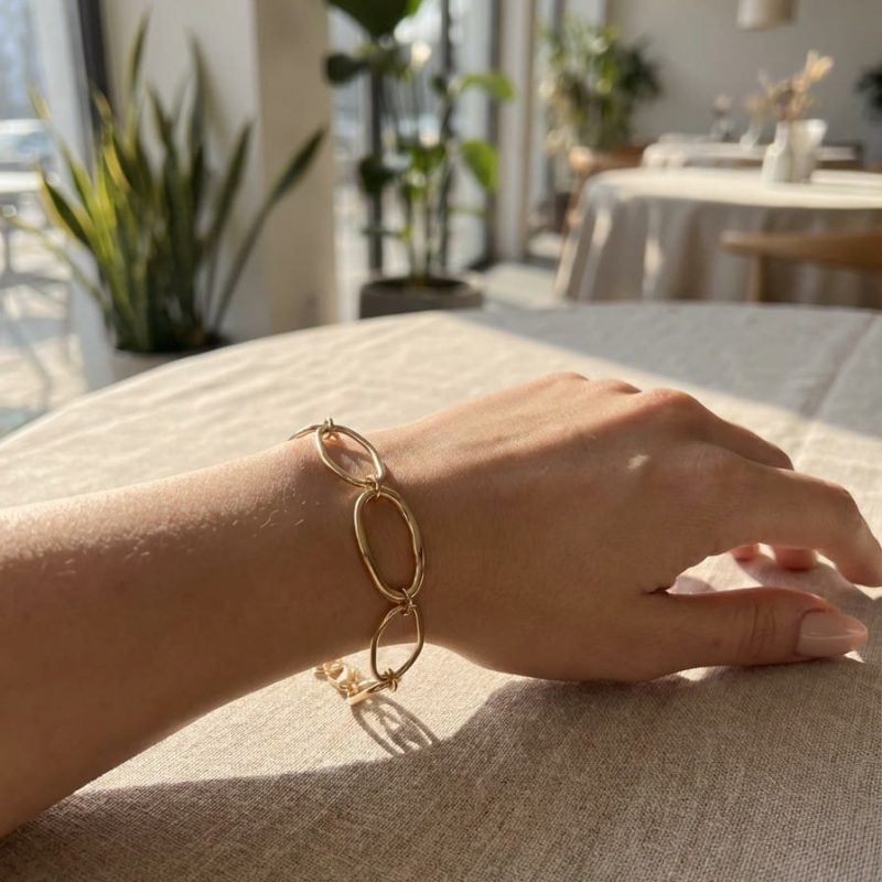 STBR00024-Celestial-Form-Gold-AmeTerre