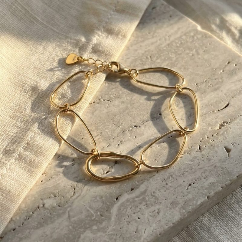 STBR00024-Celestial-Form-Gold-AmeTerre