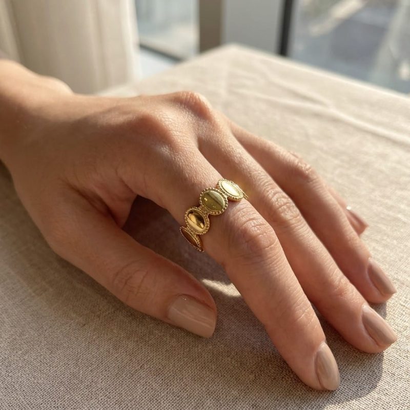 STRI00010-Primora-Gold-AmeTerre