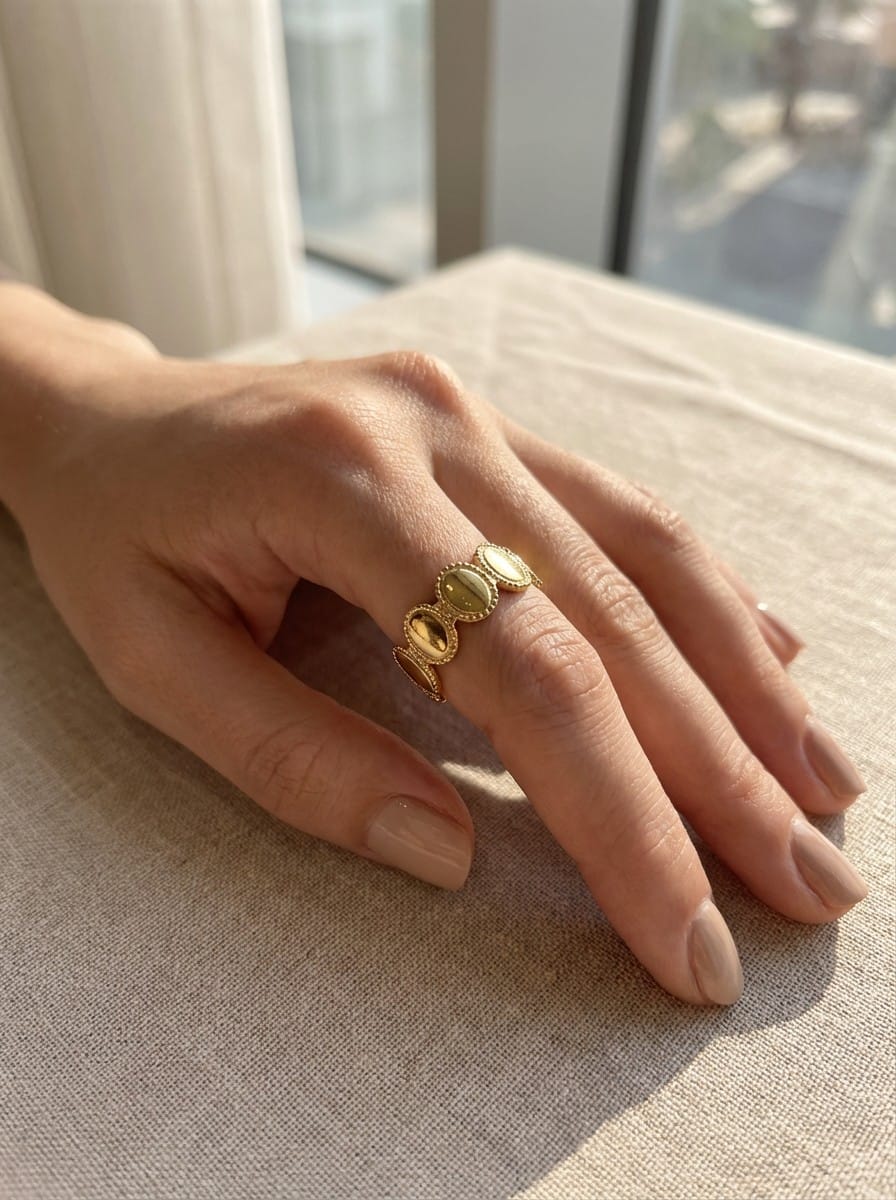 STRI00010-Primora-Gold-AmeTerre