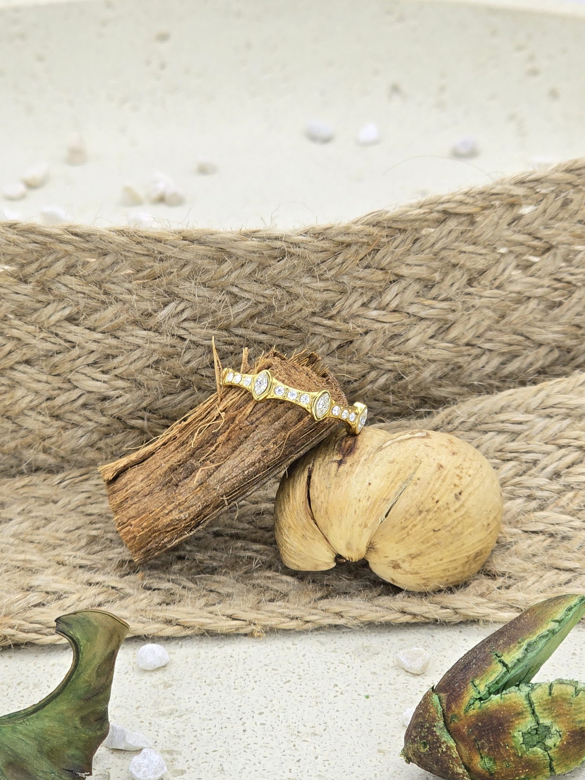STRI48-Aerina-Gold-AmeTerre